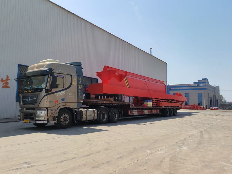 電動葫蘆門式起重機 MHxh16t—32m 制作完成，發(fā)往新疆交付客戶使用。